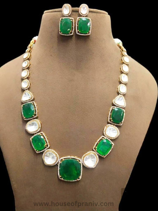 EMERALD KUNDAN NECKLACE SET