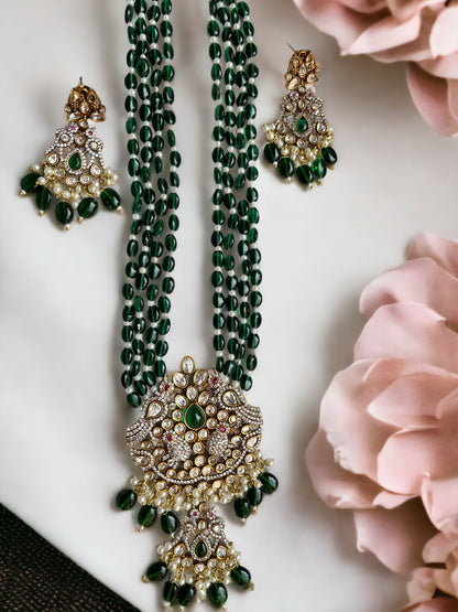 AMALA EMERALD JEWELLERY SET