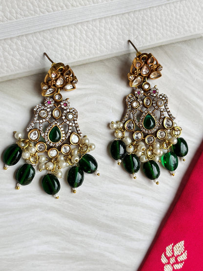 AMALA EMERALD JEWELLERY SET