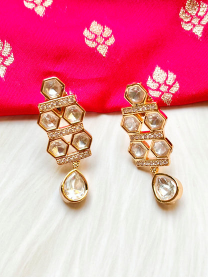 KAIRI GOLD KUNDAN JEWELLERY SET