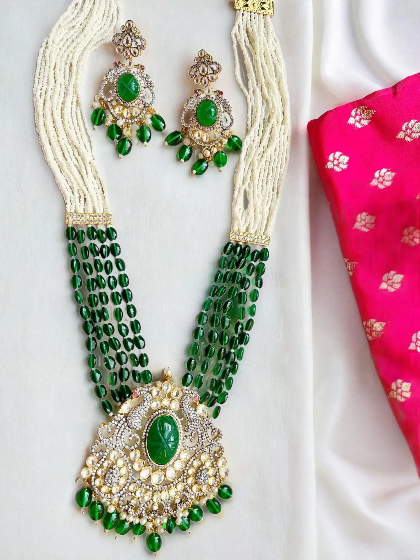 FLORA EMERALD VICTORIAN JEWELLERY SET