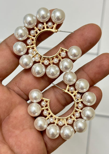 GOLD PEARL HOOPS