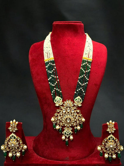 SHRESHTA EMERALD JEWELLERY SET