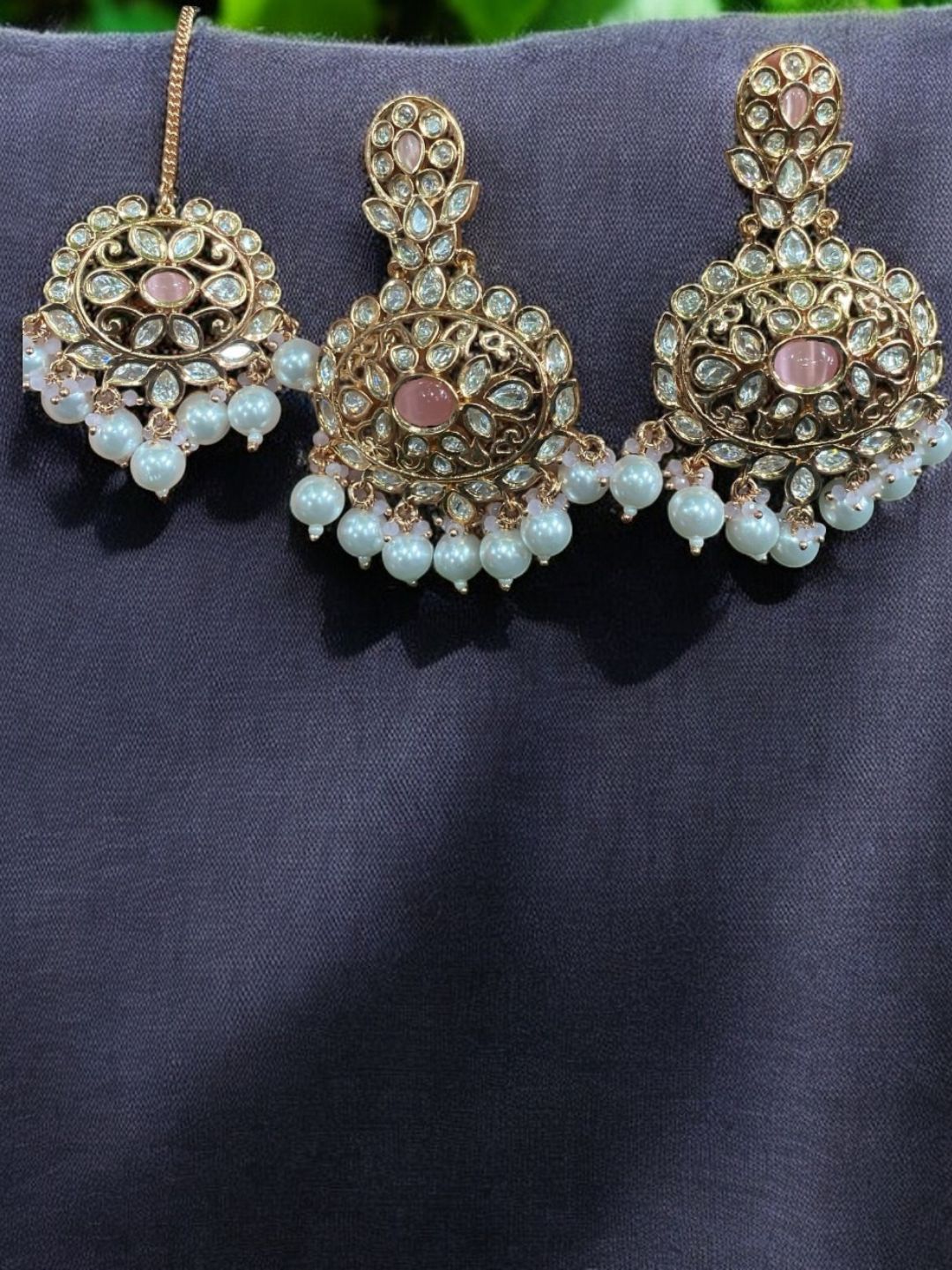 YASHVI PINK CHANDBALIS