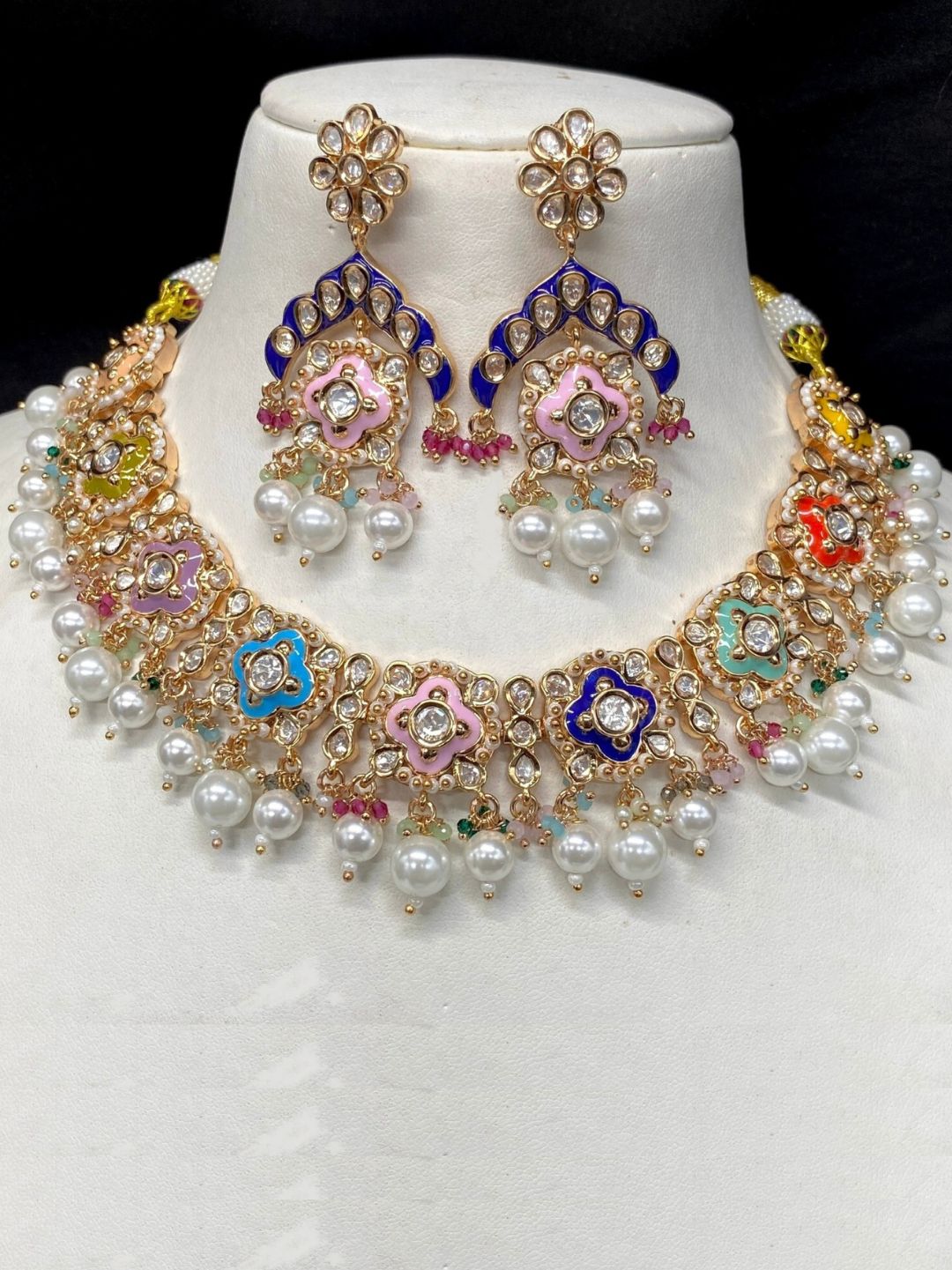 LAVANYA MULTICOLOR JEWELLERY SET