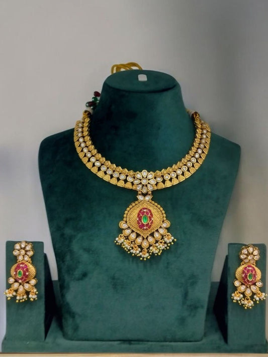 CHAITANYA GOLD JEWELLERY SET