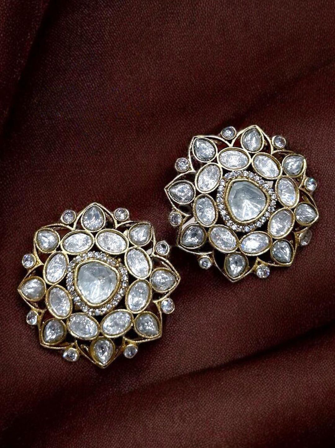 RAJKUMARI KUNDAN STUDS