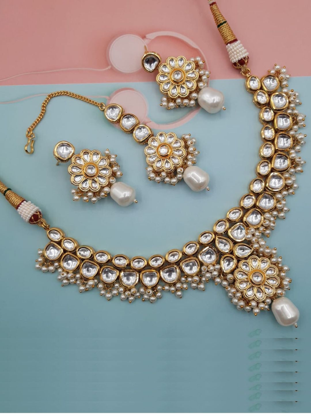 KAMALINI KUNDAN JEWELLERY SET