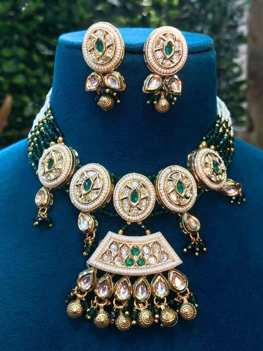 ESHITA EMERALD KUNDAN JEWELLERY SET