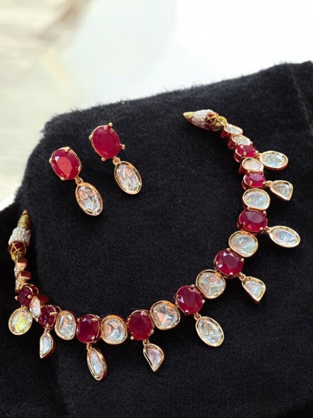 VARUNIKA RANI KUNDAN JEWELLERY SET