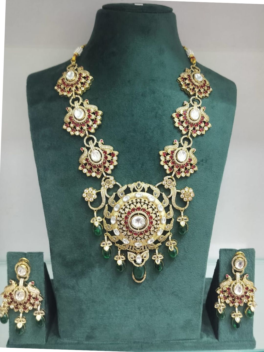 ANTIQUE RAAGA KUNDAN JEWELLERY SET