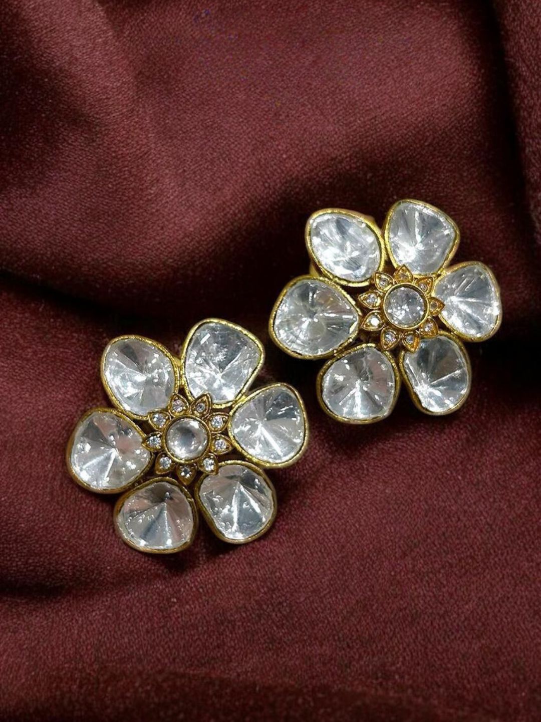 ETHNIC KUNDAN STUDS