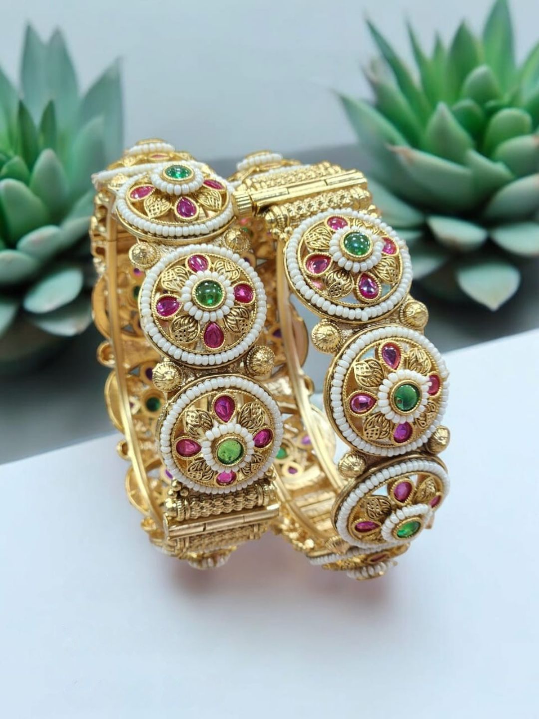 BALVIKA PREMIUM GOLD BANGLES