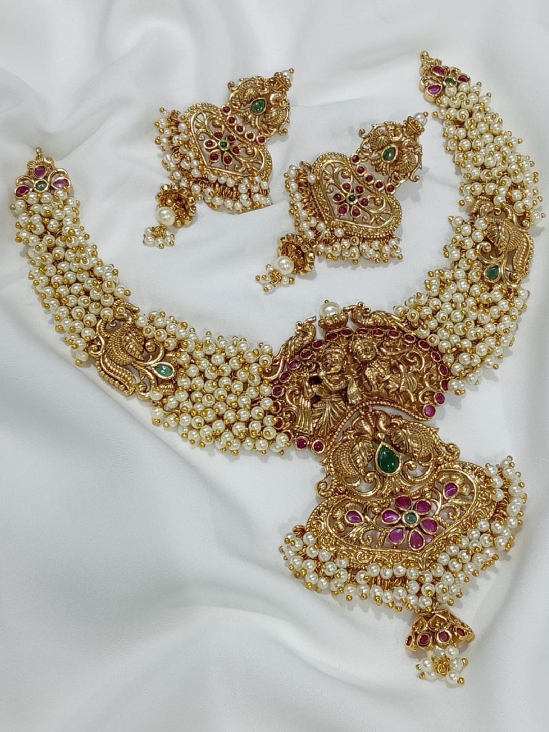 PAVITRA TEMPLE JEWELLERY SET