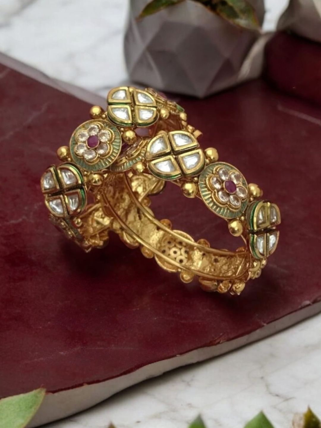 ANVI KUNDAN BANGLES