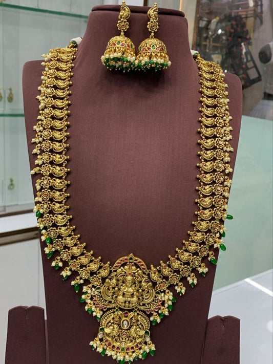 MEERA LAKSHMI EMERALD JEWELLERY SET