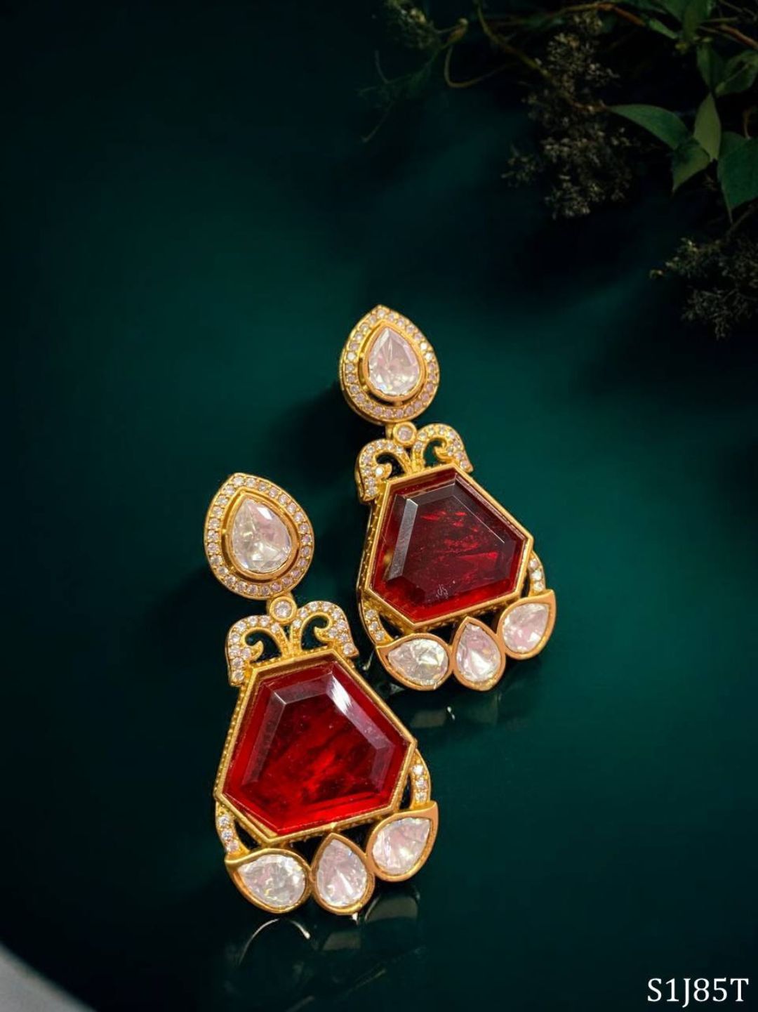 ESHITA RUBY KUNDAN DANGLERS