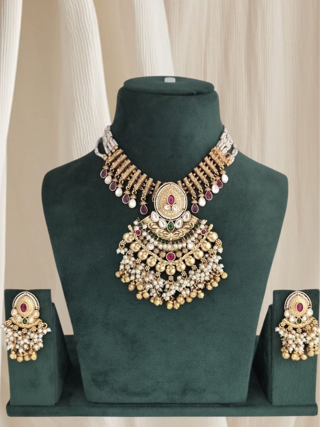 KHUSHBOO RAJWADI JEWELLERY SET