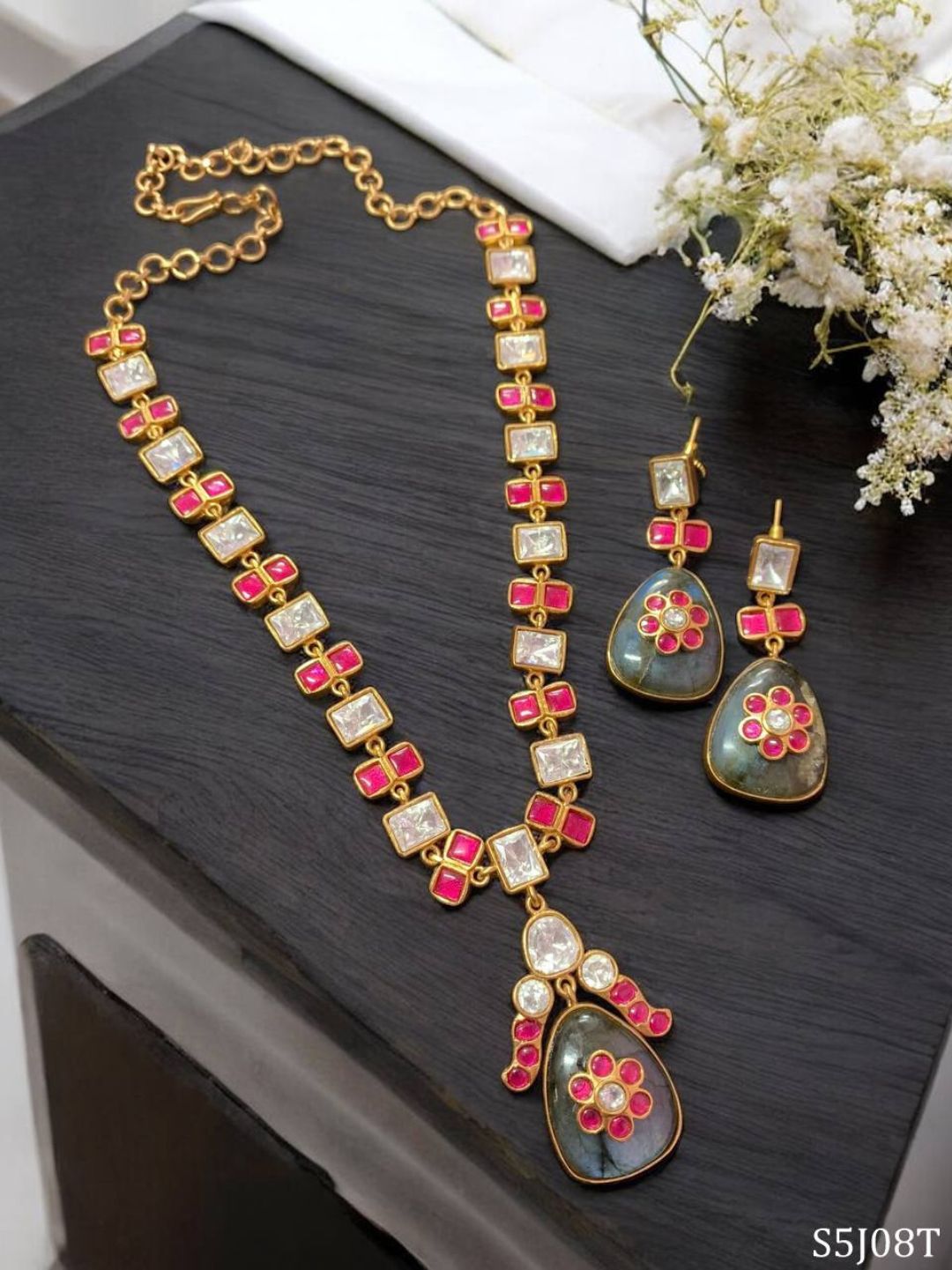 HIRA DUAL KUNDAN JEWELLERY SET