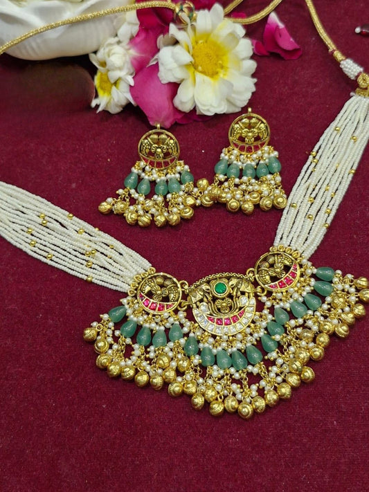 TEHNAAZ JADAU JEWELLERY SET