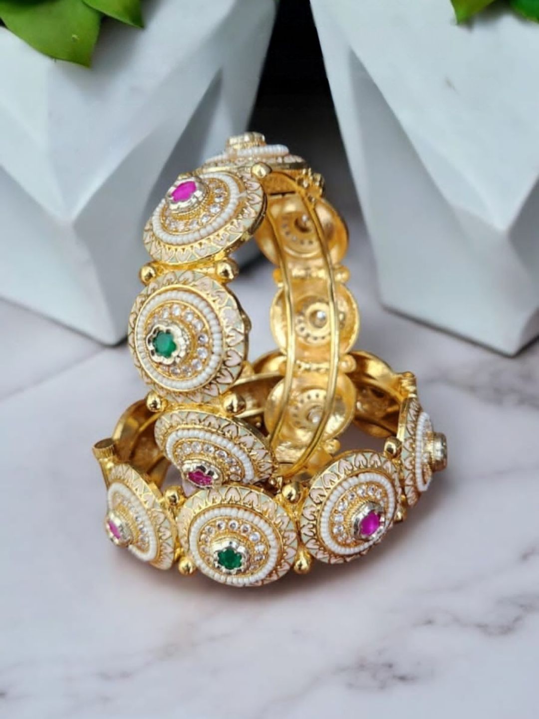 PRACHI MEENAKARI KUNDAN BANGLES