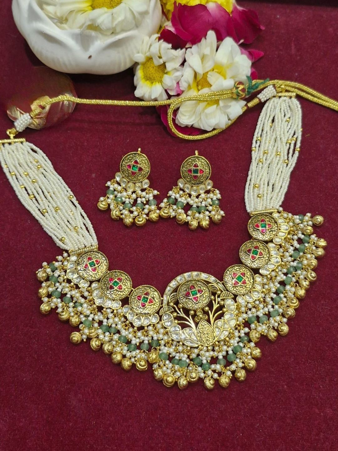 DUA JADAU JEWELLERY SET