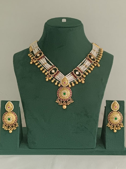 MUBASHSHARA RAJWADI JEWELLERY SET