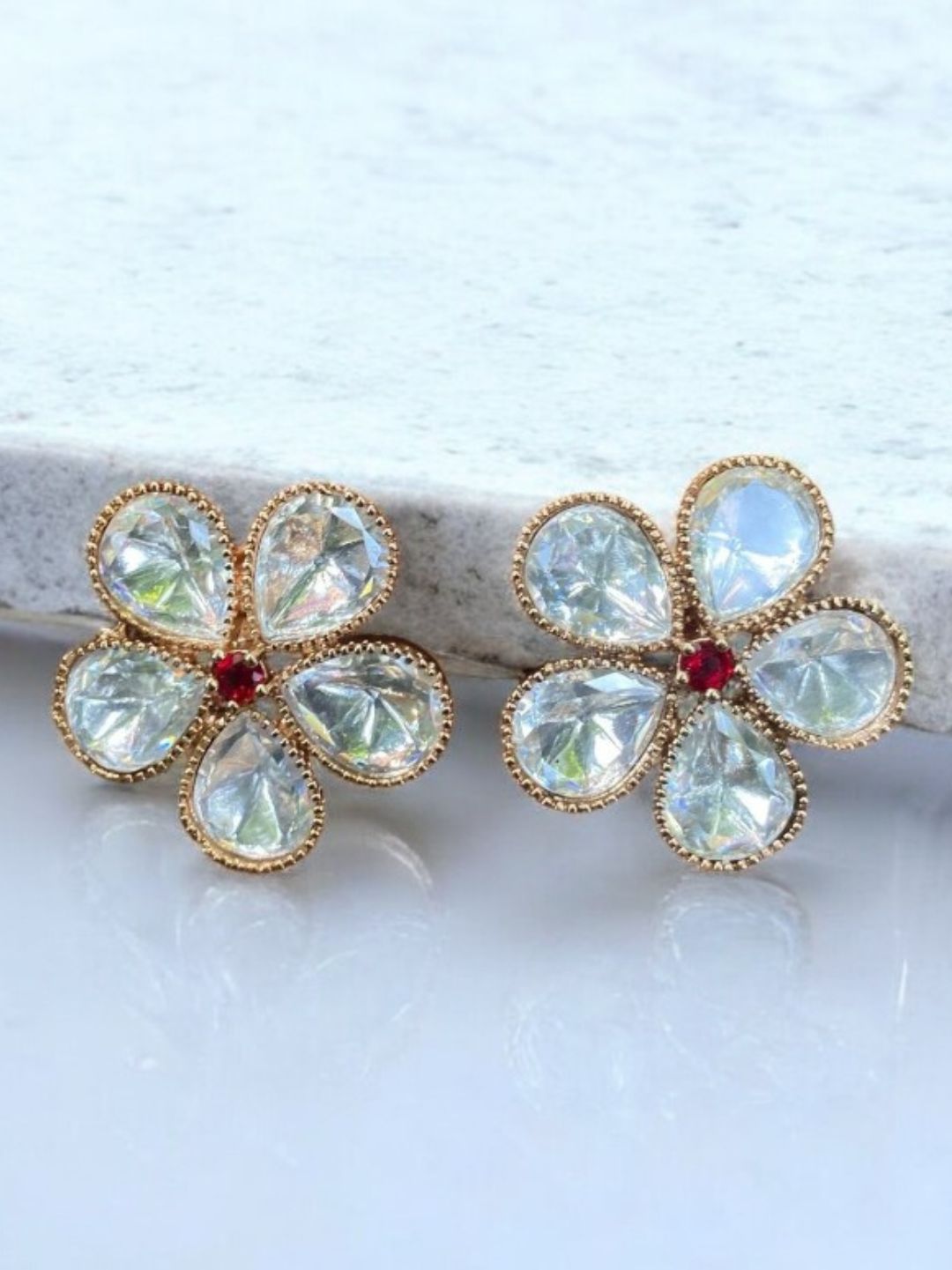 DARIA RUBY KUNDAN STUDS