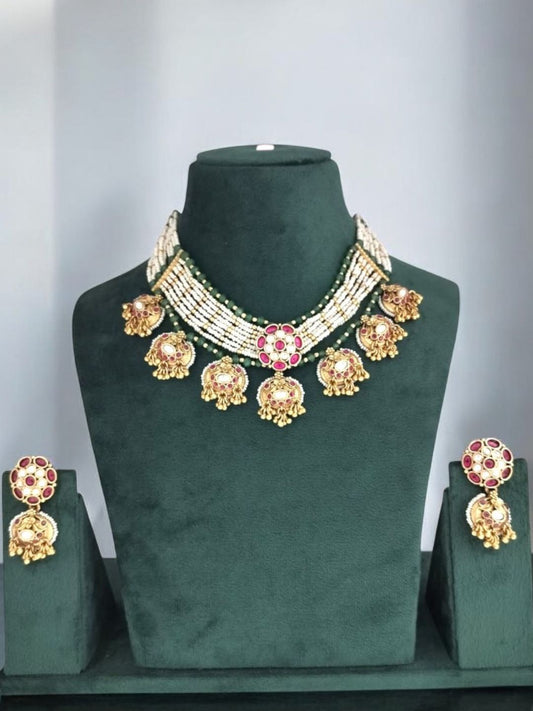 PRANITA RAJWADI JEWELLERY SET