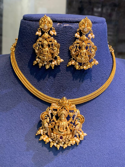 SHAGUN TEMPLE JEWELLERY SET