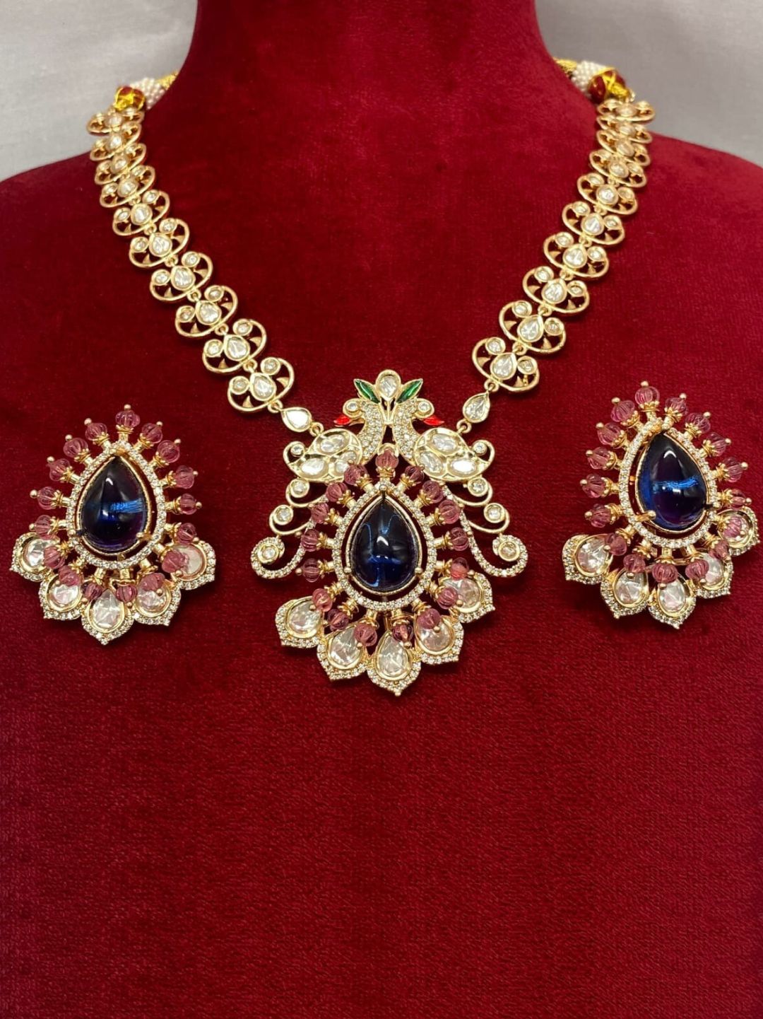 VARTIKA MULTI KUNDAN JEWELLERY SET