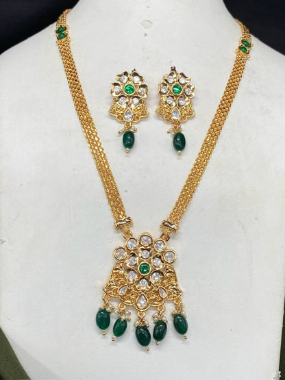 FAYZA EMERALD JEWELLERY SET