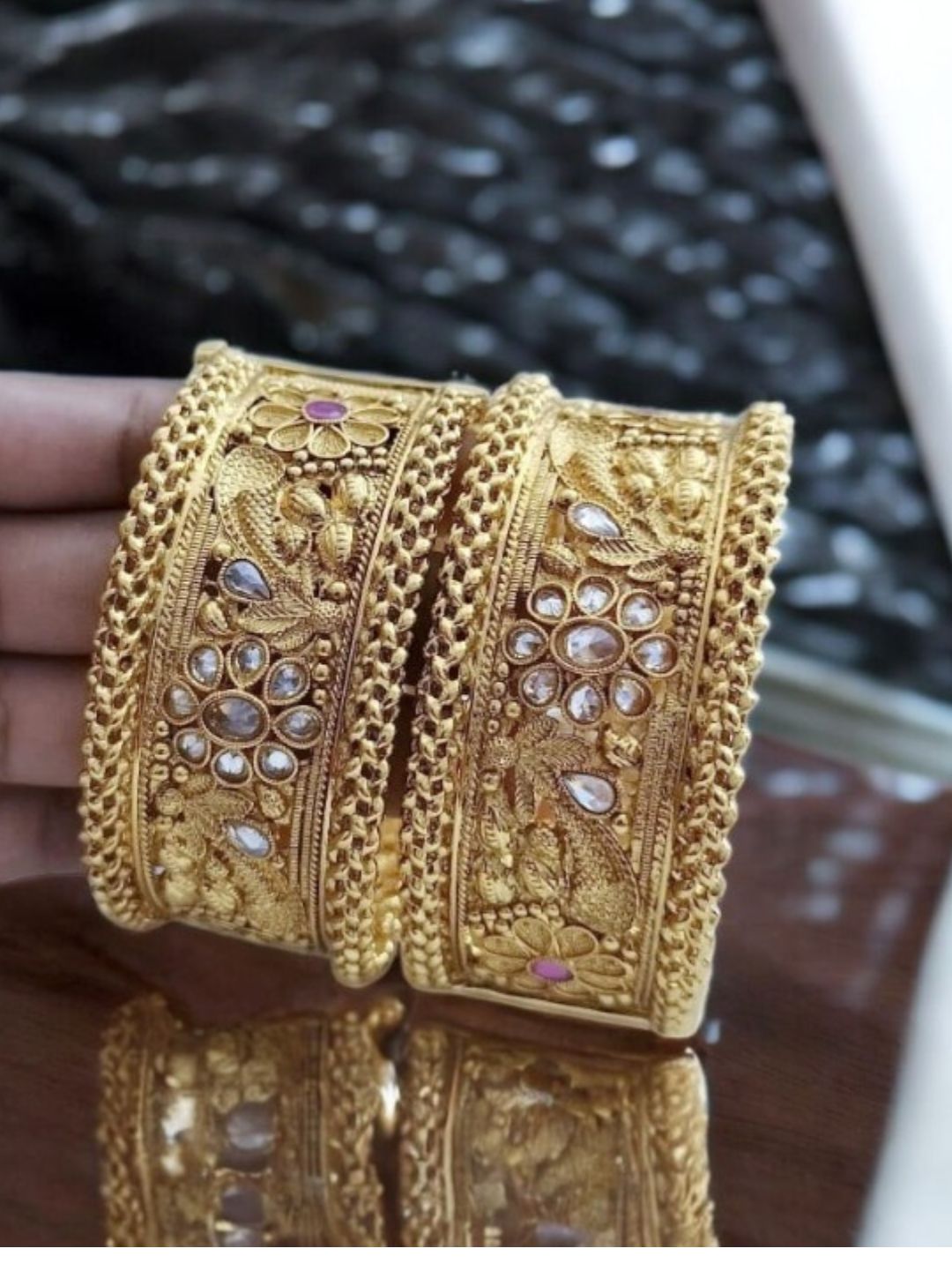 TULIKA GOLD TEMPLE BANGLES