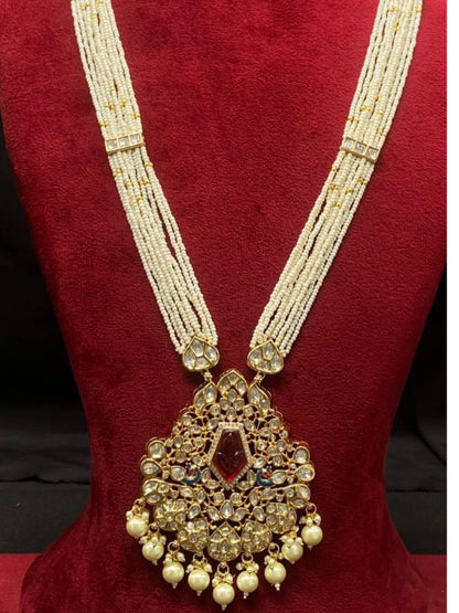 PRANAYA RUBY JEWELLERY SET