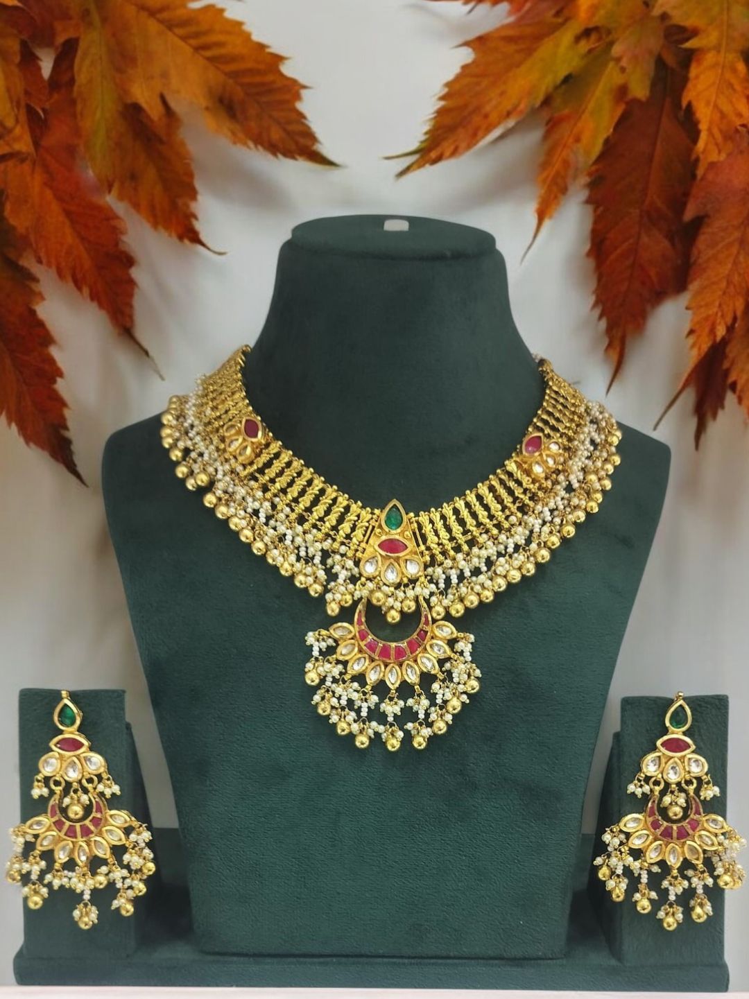 DARSHIKA RAJWADI JEWELLERY SET